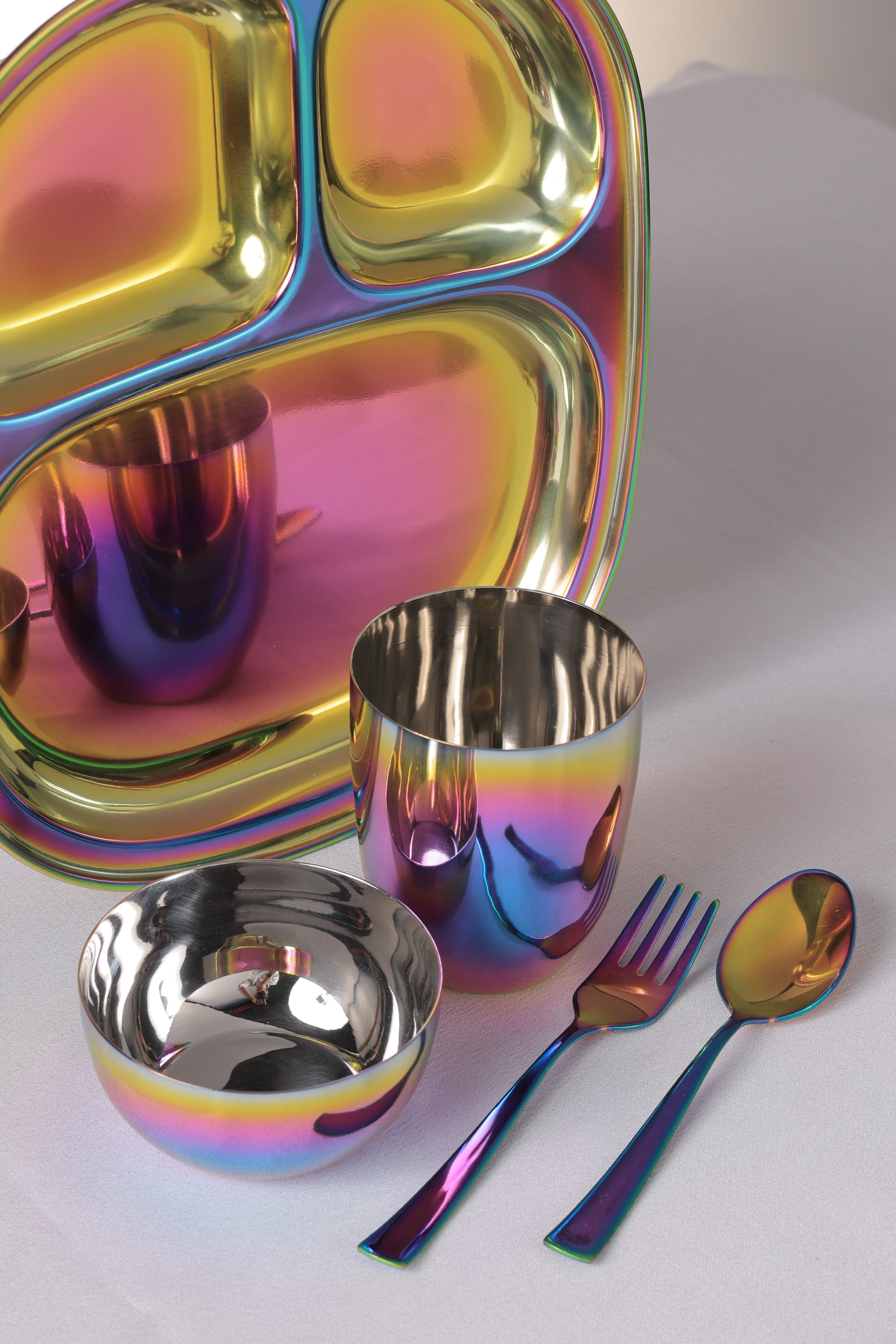 Wellthya 2.0 Rainbow Steel Dinnerware Set – 5-Piece Family Toolkit
